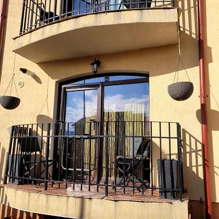 Dds Apartment Braşov Dış mekan fotoğraf