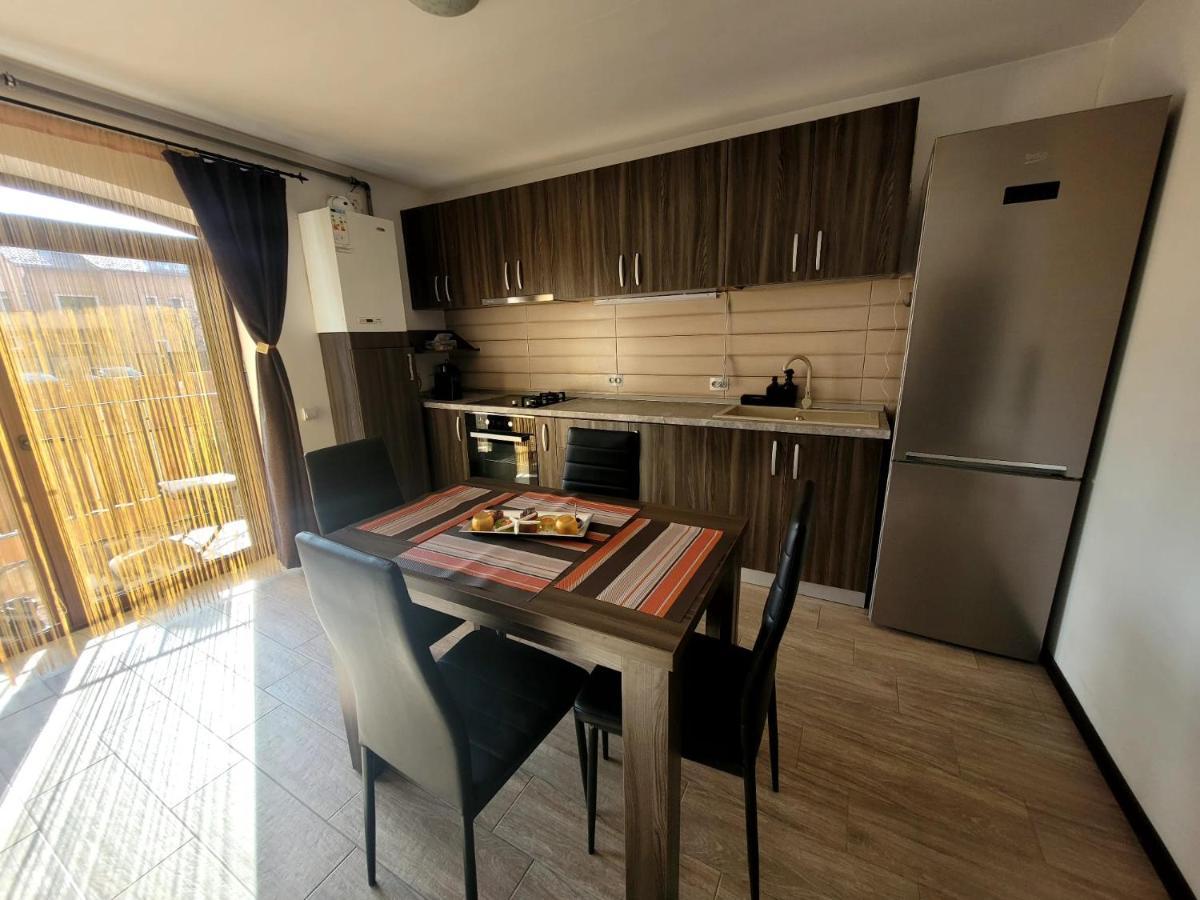 Dds Apartment Braşov Dış mekan fotoğraf