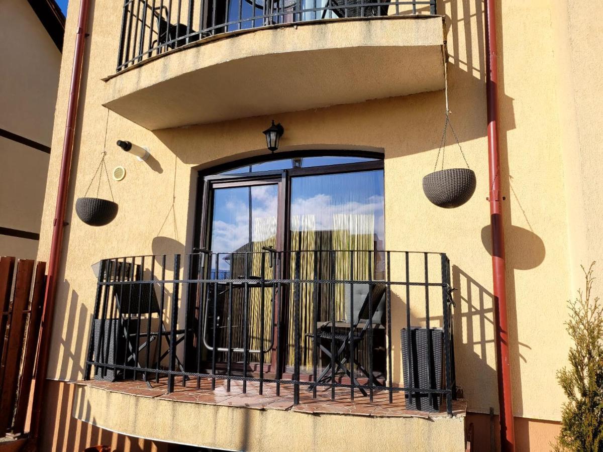 Dds Apartment Braşov Dış mekan fotoğraf